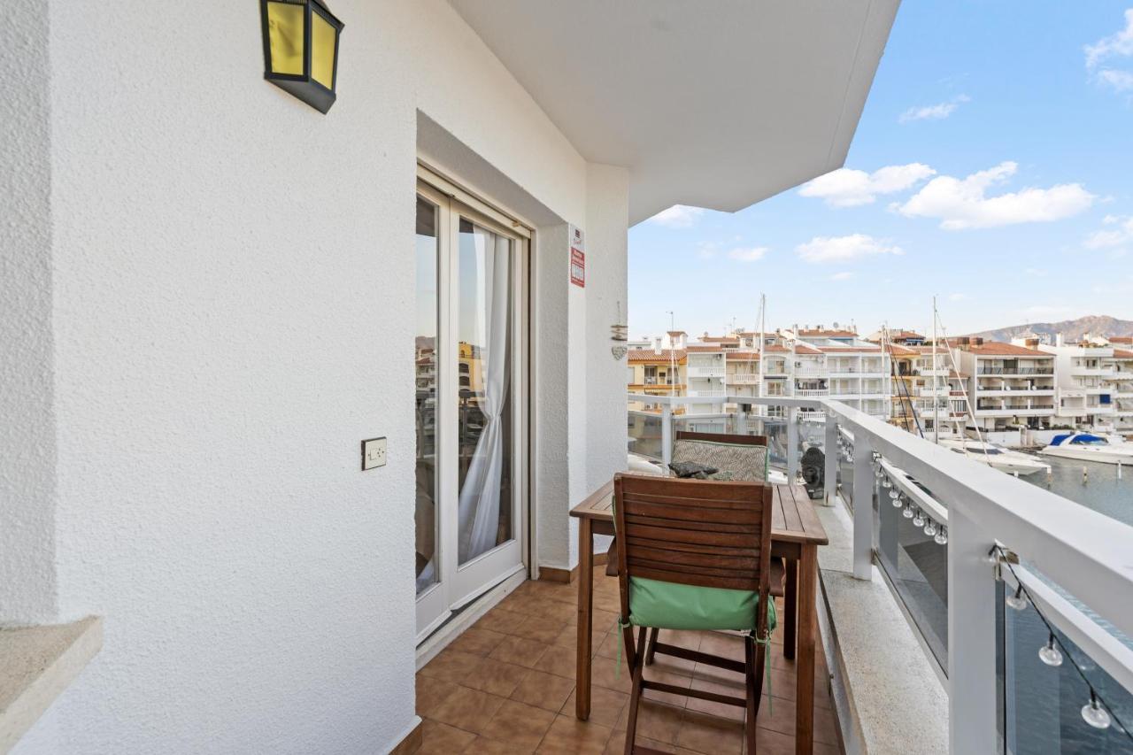 Welcs Apartamento 055 Emp Con Terraza Y Vistas Al Canal Empuriabrava Exteriér fotografie